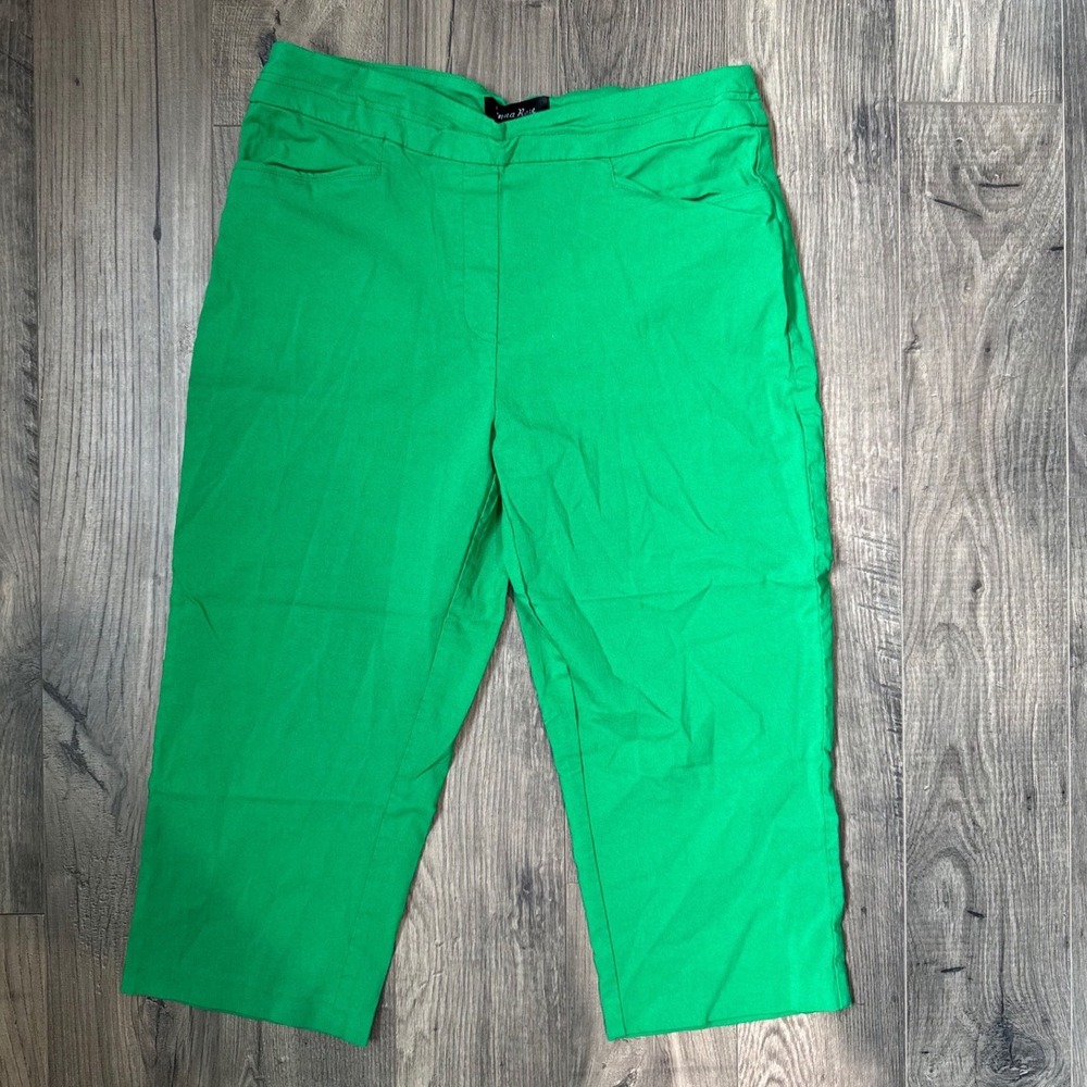 Jenna Rose Green‎ Cropped Capri Pants Size L